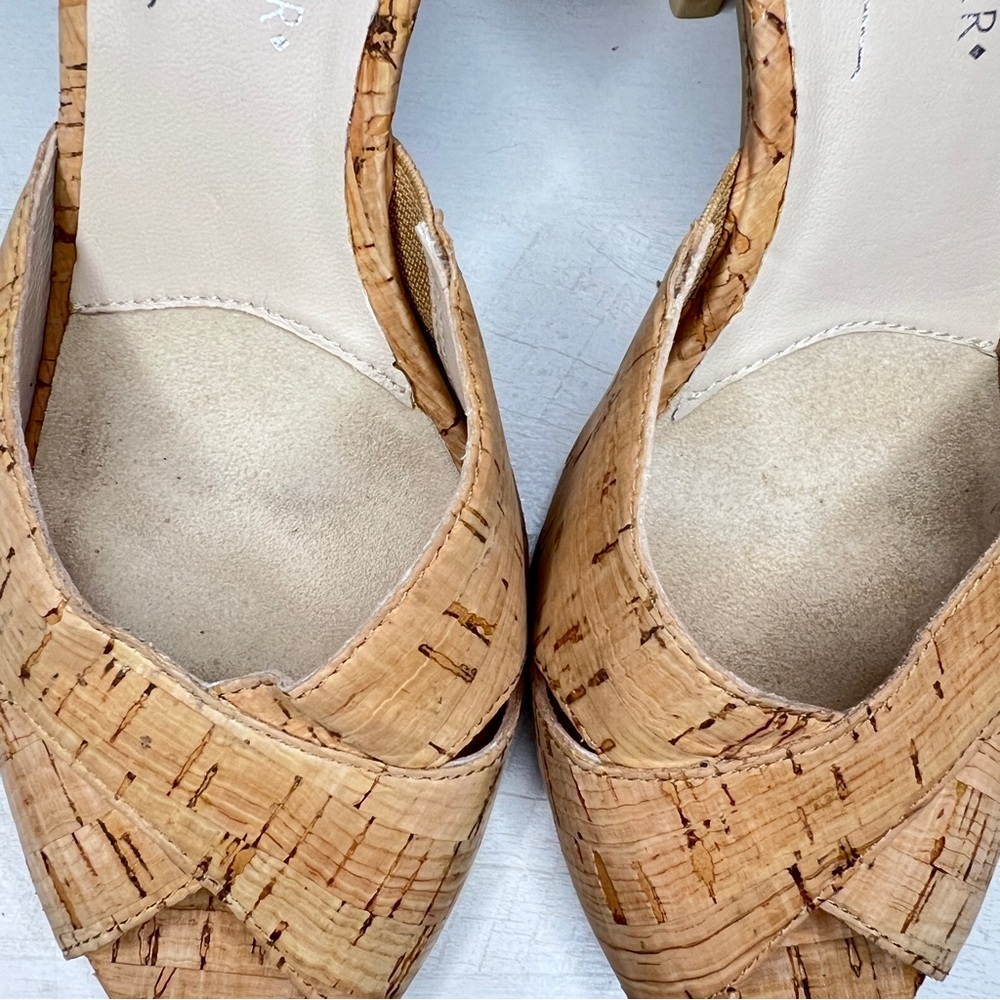 Donald Pliner Feigel Cork Mule Heels - Picture 5 of 11